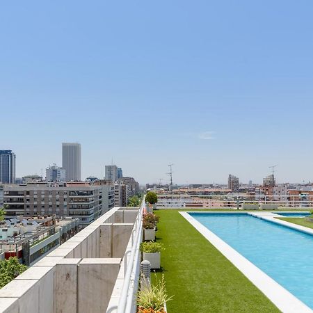 Charming Eurobuilding Skyline Madridアパートメント エクステリア 写真